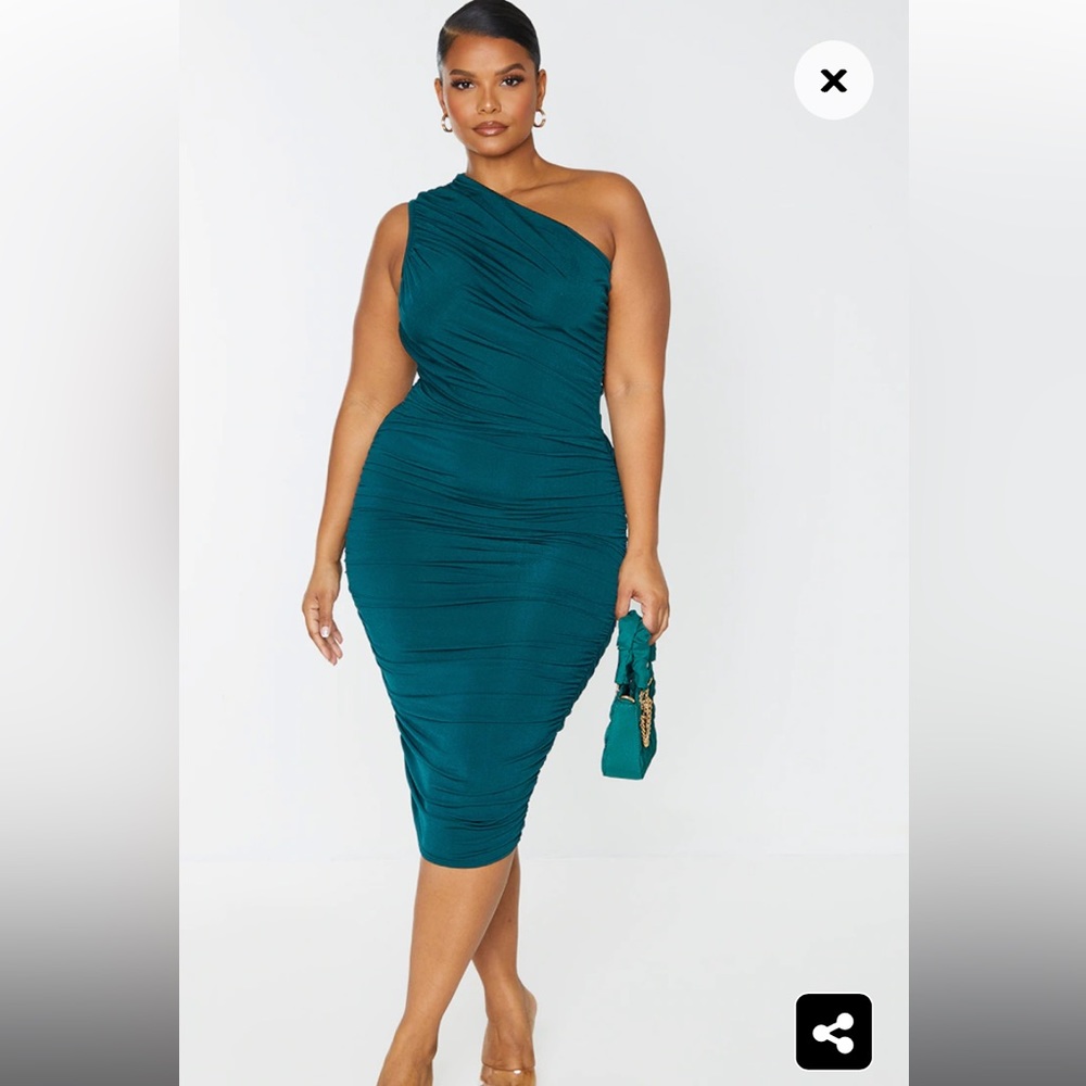 NWT - PLT - Plus Emerald Green Ruched One Shoulder Midi Dress - Size: 24